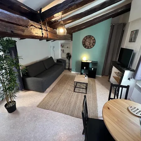 Place Sainte Claire Апартаменты Гренобль
